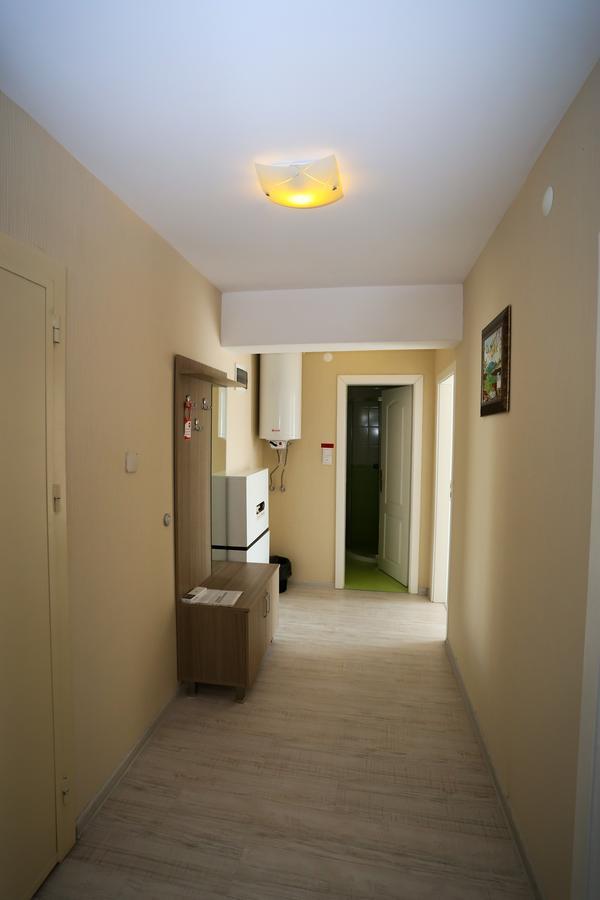 Apart Hotel Central Momchilgrad Exterior foto